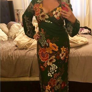 Farm Rio green long sleeved dress